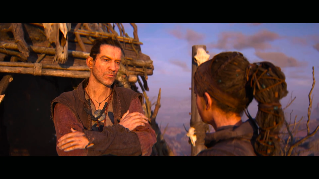 Ученики Хогвартса колдуют над летающими книгами в зале