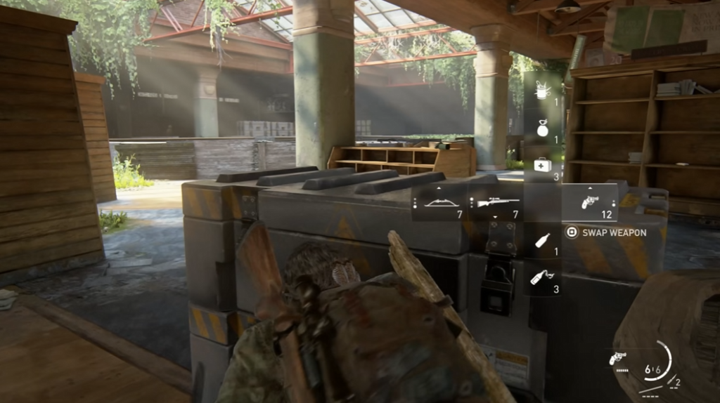 Элли из The Last of Us прячется в здании