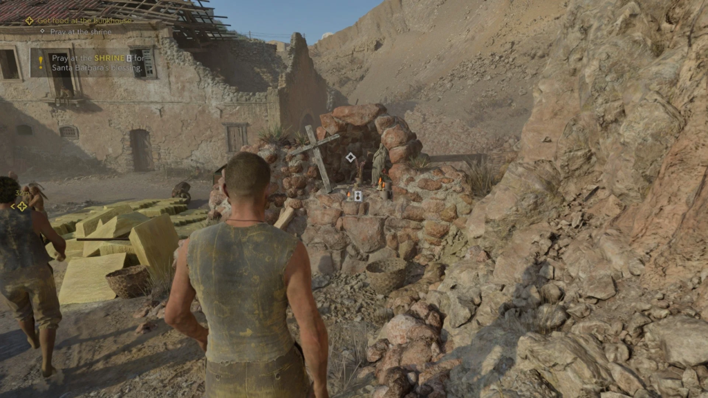 Персонаж идет к каменному алтарю в пустыне