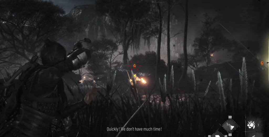 Персонаж целится из пращи в лесу ночью