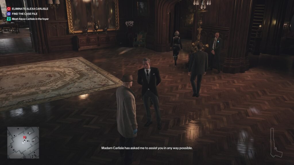 Агент 47 разговаривает с дворецким в особняке Hitman